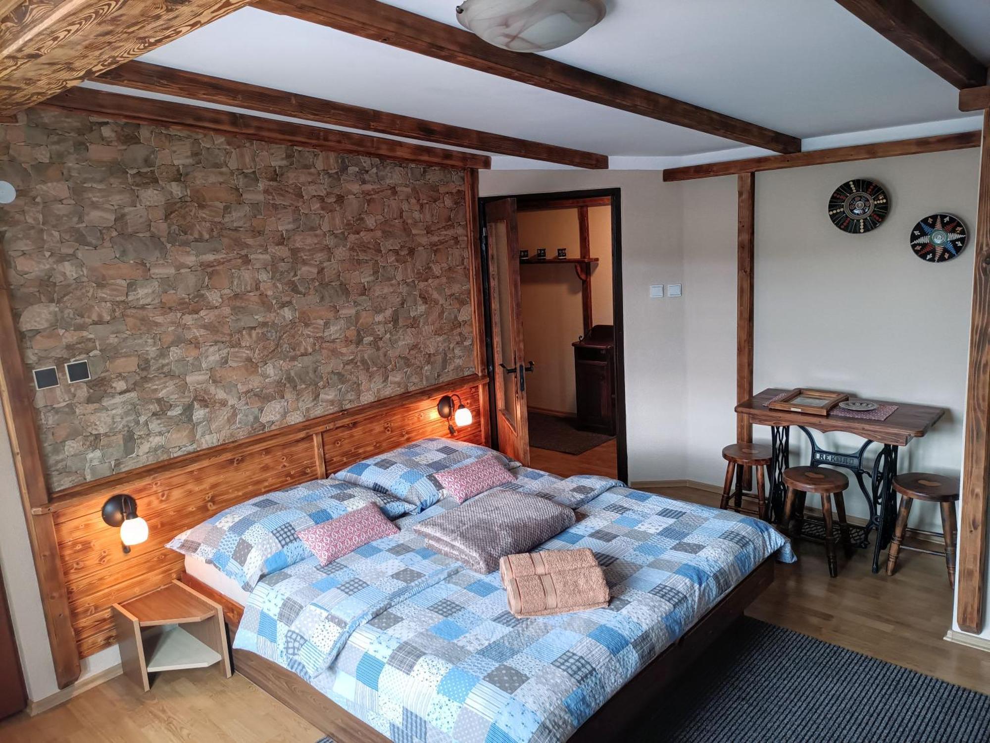 Yellow Paradise House Hrabusice Bagian luar foto