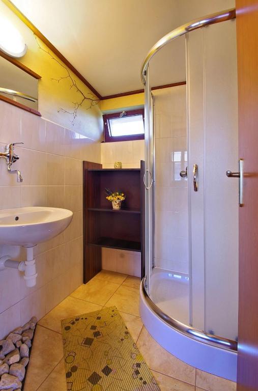 Yellow Paradise House Hrabusice Ruang foto